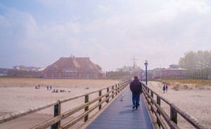 Blick von der Seebrücke auf Zingst